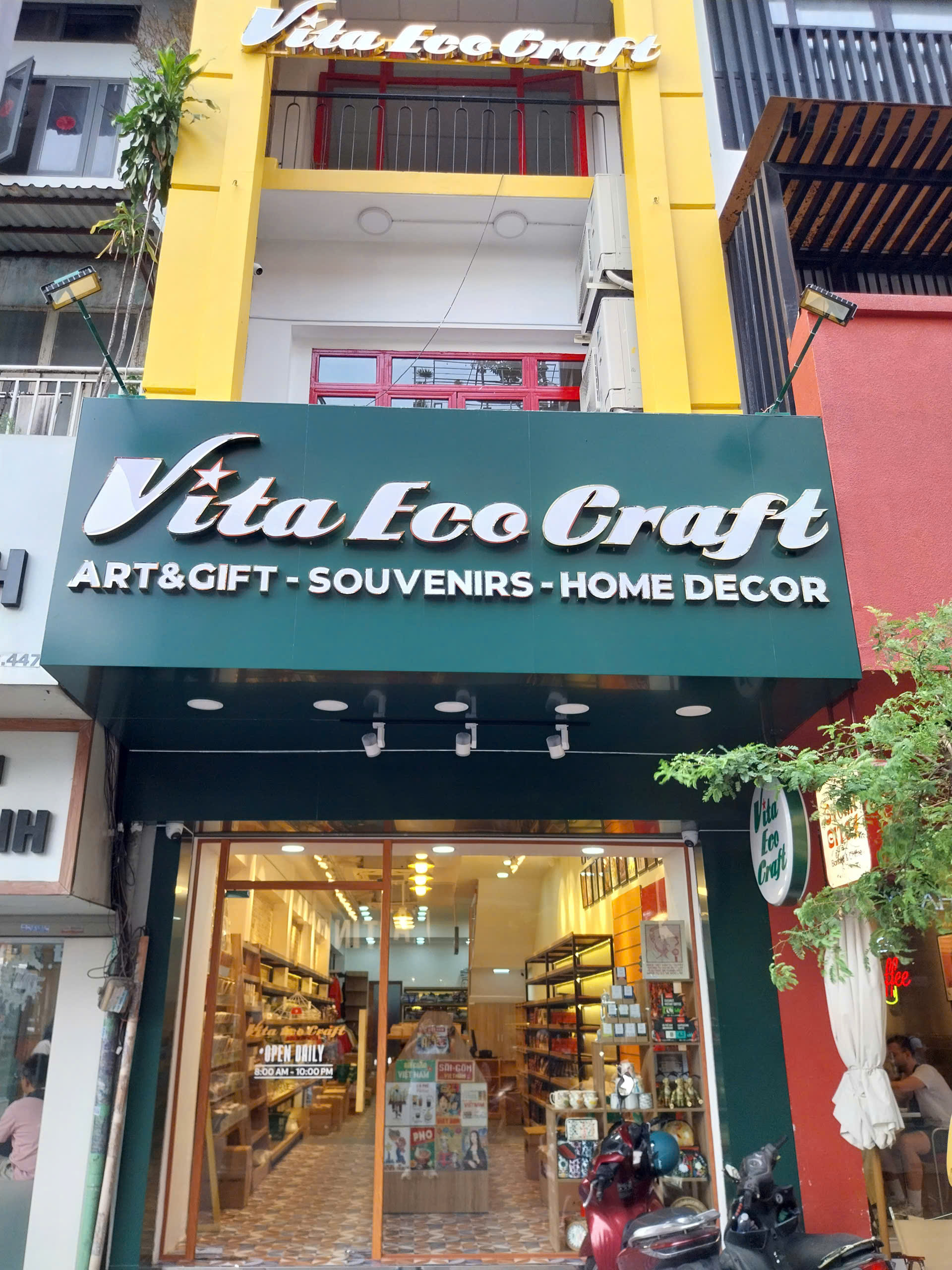 🌿 Vita Eco Craft: Your Ultimate Guide to Sustainable Vietnamese Handicrafts in Ho Chi Minh City (Perfect for Roseland Sweet Hotel Guests)